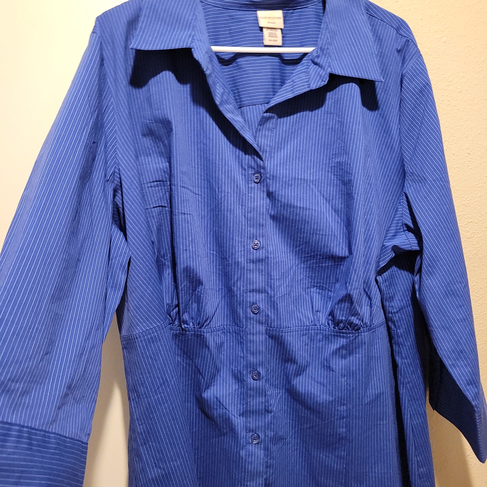 Covington Men's Blue Pinstripe Dress Shirt